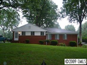 3209 Minnesota Rd., Charlotte, NC 28208