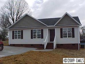 915 Klondale Ave., Kannapolis, NC 28081