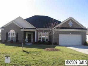 7600 Woodcrest Dr., Stanley, NC 28164
