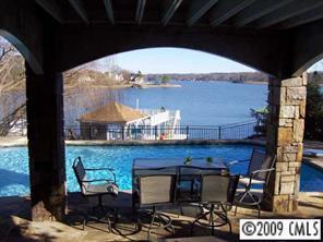 9659 Island Point Rd., Sherrills Ford, NC 28673
