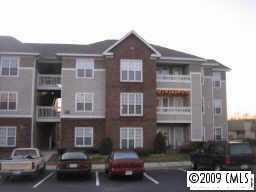 9749 Campus Walk Ln. #M412, Charlotte, NC 28262