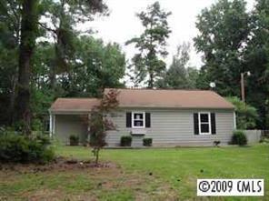 6129 Woodthrush Dr., Charlotte, NC 28227