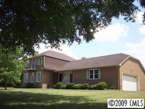 314 Baymount Dr., Statesville, NC 28625