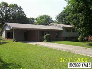 200 Weatherstone Dr., Forest City, NC 28043
