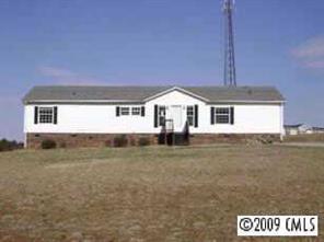 112 Sweetwater Dr., Statesville, NC 28625