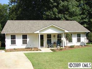 1406 Ridgewood Dr., Concord, NC 28027