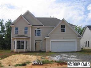 2004 Lake Vista Dr., Mount Holly, NC 28120