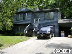 6211 Whitewater Dr., Charlotte, NC 28214