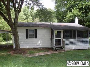 420 Dawn Cir., Charlotte, NC 28213