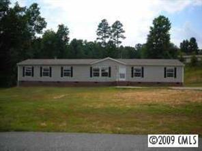 140 Teak Dr., Statesville, NC 28625
