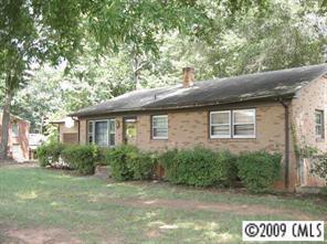 2221 Panama Ave., Gastonia, NC 28054