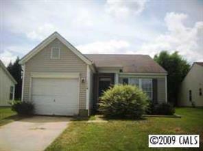 1618 Oakdale Green Dr., Charlotte, NC 28216