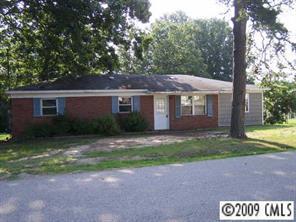 2402 Ashe Ave., Kannapolis, NC 28083
