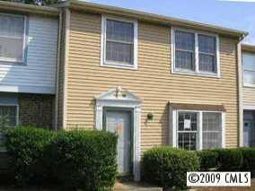 7604 Holly Grove Ct., Charlotte, NC 28227