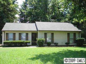 6216 Blue Jay Ln., Charlotte, NC 28227