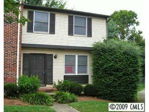 9440 Lexington Cir. #A, Charlotte, NC 28213