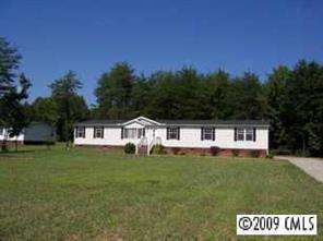 150 Mallardwood Dr., Mooresville, NC 28125