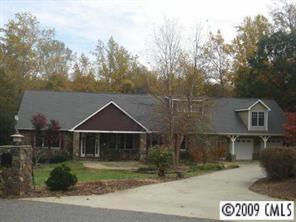 135 Big Oak Ln., Statesville, NC 28625