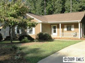 2825 Heather Glen Ln., Charlotte, NC 28208