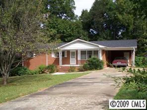 2618 Lynn Dr., Ranlo, NC 28052