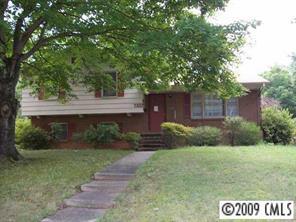 7322 Woodstream Dr., Charlotte, NC 28210