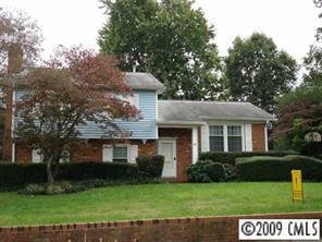 6024 Craftsbury Dr., Charlotte, NC 28215