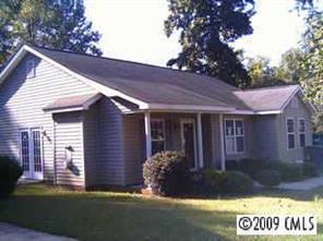 4916 Rosena Dr., Charlotte, NC 28227