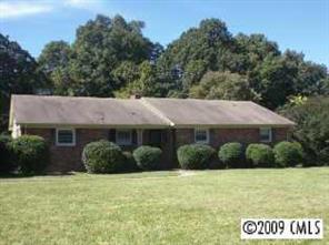 628 Fielding Rd., Charlotte, NC 28214