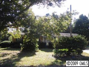 8900 Mcmillan Dr., Harrisburg, NC 28075