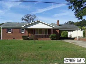 718 S Government St., Lincolnton, NC 28092