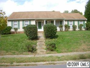 7627 Cedar Tree Ln., Charlotte, NC 28227
