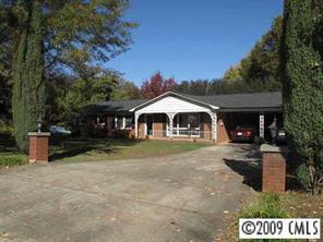 521 S Carolina Ave., Statesville, NC 28677
