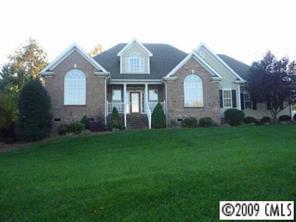 185 Harbor Landing Dr., Mooresville, NC 28117