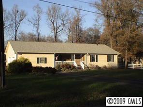 413 Autumn Dr., Harrisburg, NC 28075