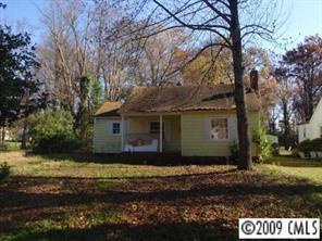 2851 Mayflower Rd., Charlotte, NC 28208