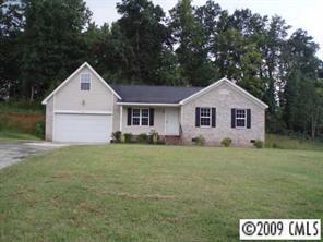 6617 Wesbrook Dr., Charlotte, NC 28214