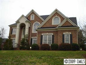 12136 Chatsworth Ct., Charlotte, NC 28277