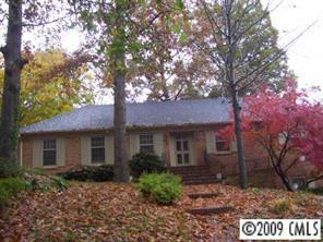 1211 Bearmore Dr., Charlotte, NC 28211