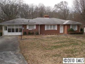 419 Sunset Dr., Salisbury, NC 28147