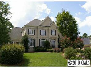 3324 Maryhurst Ln., Charlotte, NC 28226