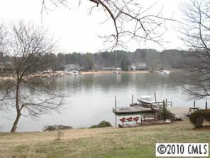 337 Grasshopper Cir., Mooresville, NC 28117