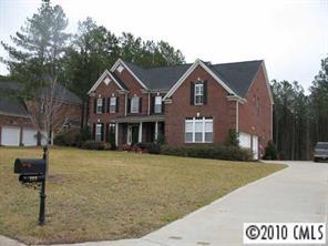 309 Stonewater Bay Ln., Mount Holly, NC 28120