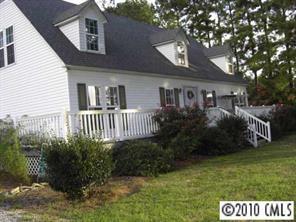 145 Aqua Dr., Mooresville, NC 28117