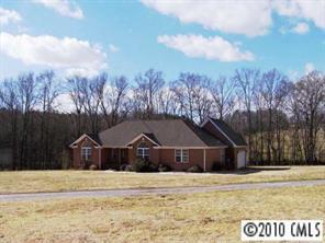 188 Bluegill Ln., Statesville, NC 28625