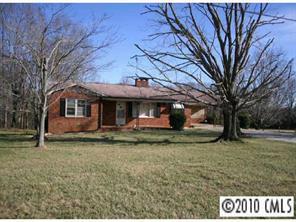 242 Bowles Farm Rd., Statesville, NC 28625