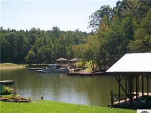 7112 Executive Cir., Denver, NC 28037