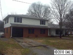 206 Skycrest Dr., China Grove, NC 28023
