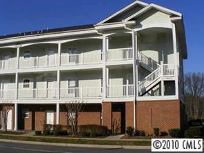 9267 Meadow Vista Rd. #104, Charlotte, NC 28213