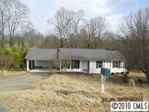 1088 Carpenter Dr., Lincolnton, NC 28092