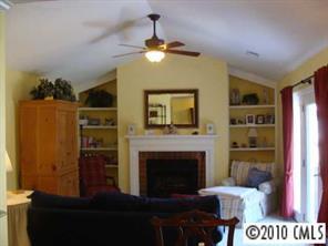 3200 Selwyn Farms Ln. #7, Charlotte, NC 28209